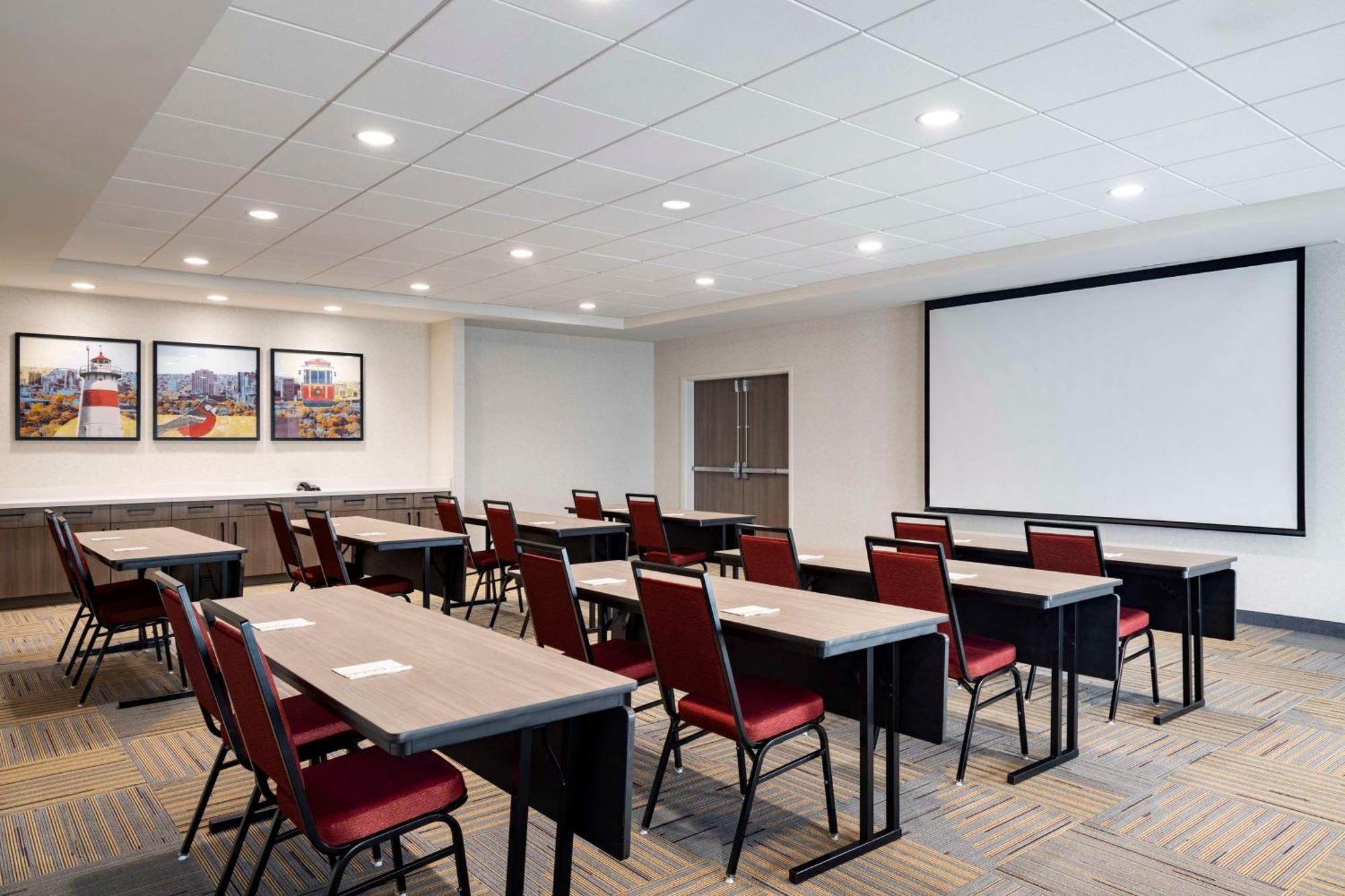 Home2 Suites By Hilton East Haven New Haven Extérieur photo
