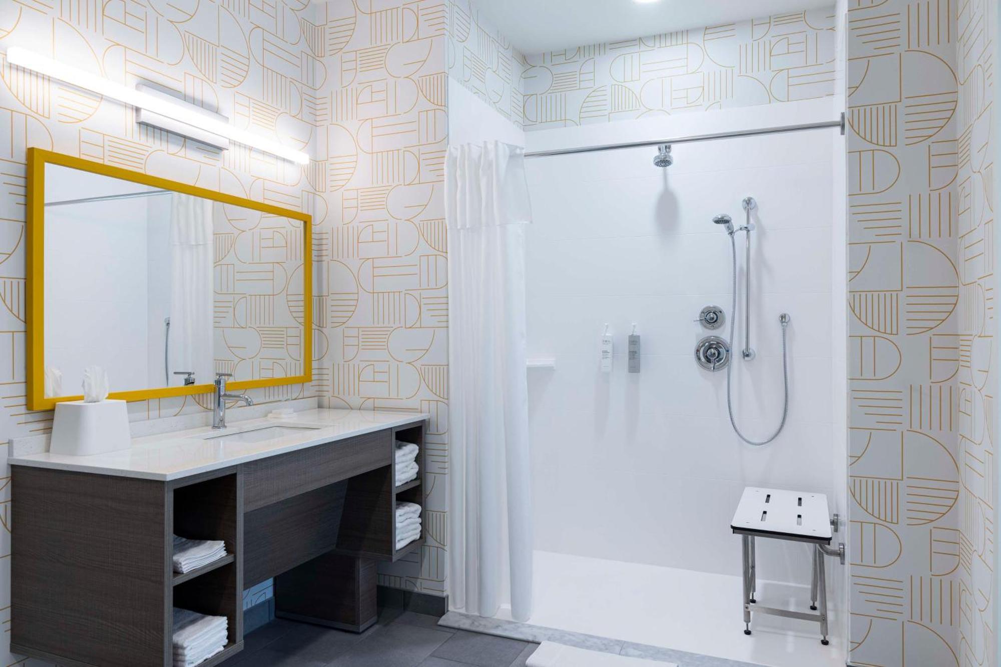 Home2 Suites By Hilton East Haven New Haven Extérieur photo